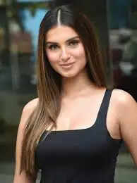 What's Tara Sutaria's Relationship Status?