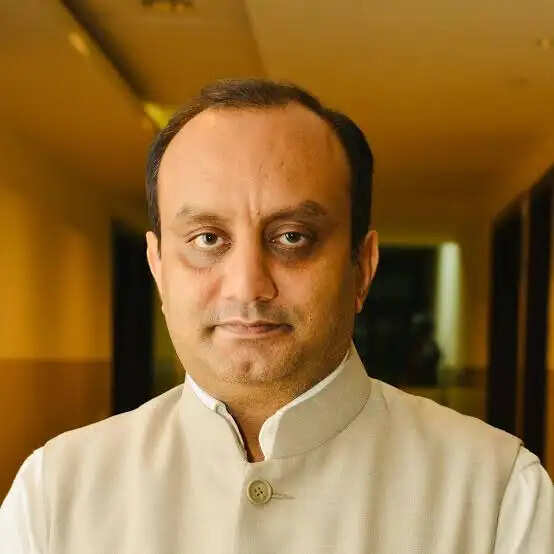 Sudhanshu Trivedi Age, Education, Family, Net Worth In 2024