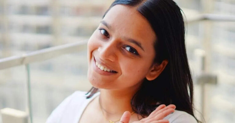 Urmila Lawekar Biography, Age, Height, Career, Husband