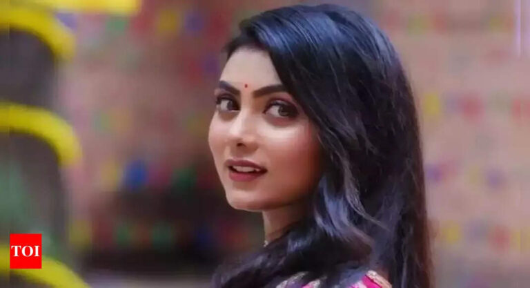 Idhika Paul Age, Biography, Height, Serials, Movies In 2025