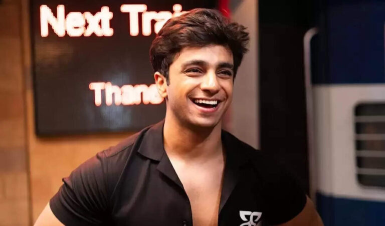 Aarush Bhola Biography, Age, Height, Birthday, Family, Net Worth In 2025