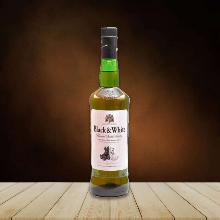 Black & White Whisky Price in Mumbai, Maharashtra