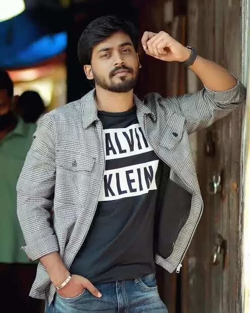 Mukesh Gowda Age, Wife, Marriage, Family, Serials, Movies, Wiki, Biography In 2025