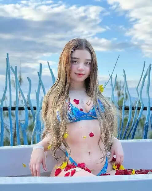 Sarah Sophia Age, Viral Video, Biography