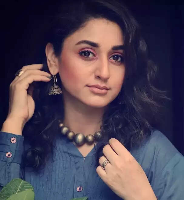 Dania Enwer Age, TV Shows, Biography In 2025