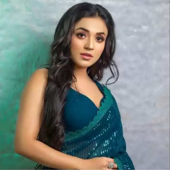 Annwesha Hazra Age, Biography, Wiki, Photos, Videos In 2025