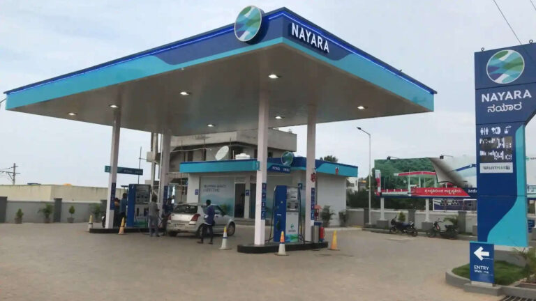 Know About Nayara Energy Petrol Pump Dealership