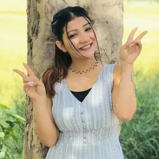 Khushi Choudhary Biography, Wiki, Age, Income, Net Worth In 2025