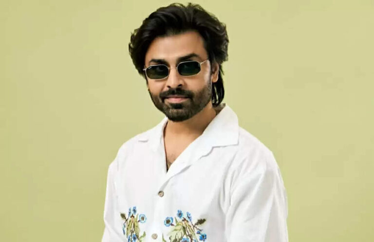 Jitendra Kumar Wife, IIT Rank, Shows, Family, Biography ...