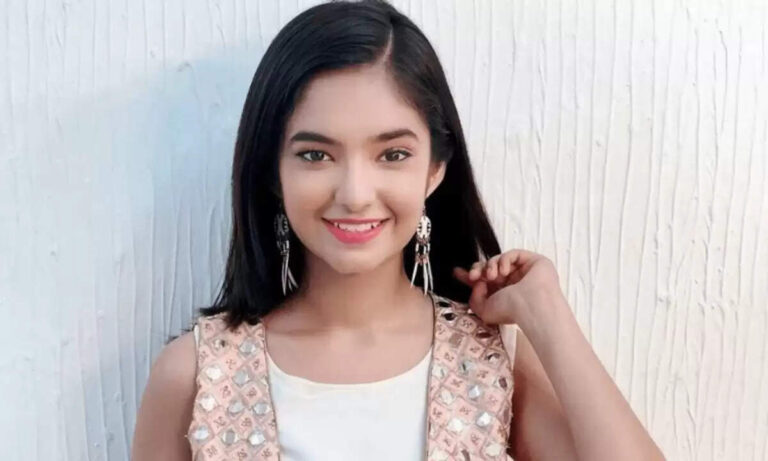 Anushka Sen Biography, Height, Father, Family, Boyfriend, Youtube, Tv-Shows, Instagram, Age, Net Worth In 2025