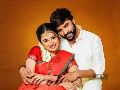 Snehan Wife ‘Kannika Ravi’ Age, Biography, Husband, Career, Serials In 2026
‎