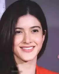 Shanaya Kapoor Height, Age, Family, Net Worth In 2026