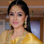 Simran Height, Biography, Age, Sister Name, Husband, Parents and Net Worth in 2026